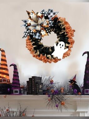 Halloween Decorative Ghost Wreath